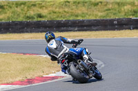 Middle Group Black Bikes